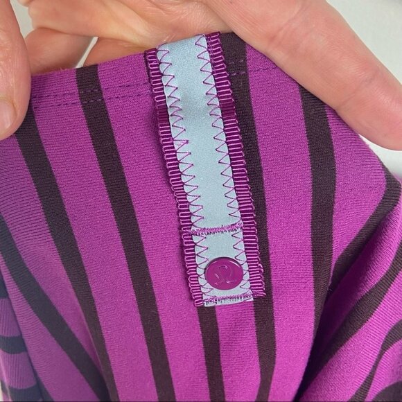 Lululemon Vinyasa Scarf Purple Stripe Bordeaux Snaps Cozy Yoga Winter Infinity - Picture 9 of 15